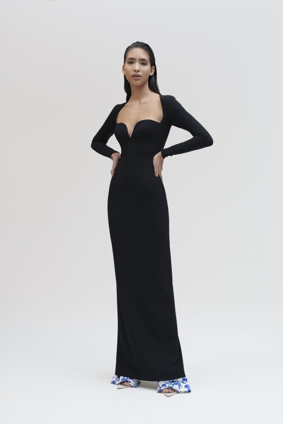 Wholesale Solace London The Marlie Maxi Dress In Black